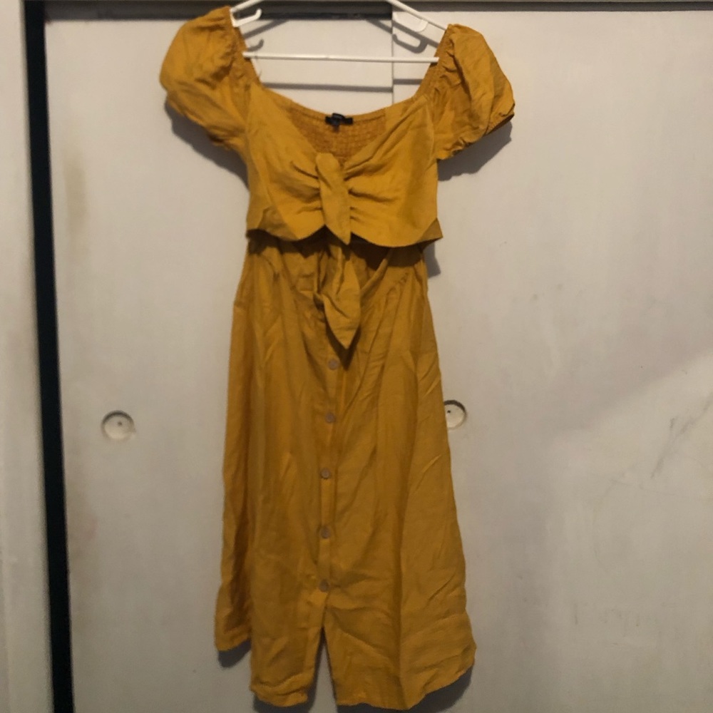 Yellow dress